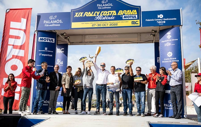 The Belgians Deflandre / Lienne, winners of a memorable XIX Costa Brava Historic Rally by Motul